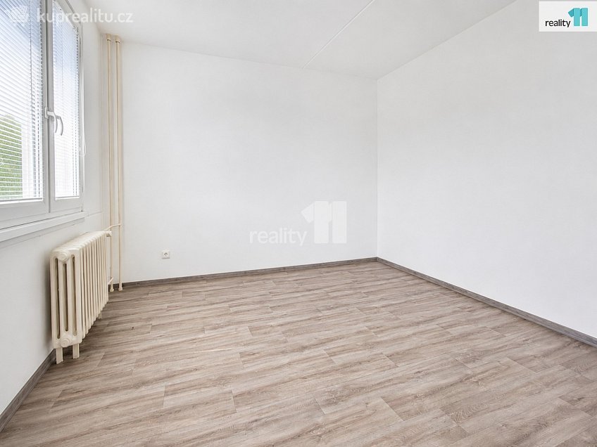 Pronájem bytu 2+1 46 m^2 Lnářská, Trutnov 
