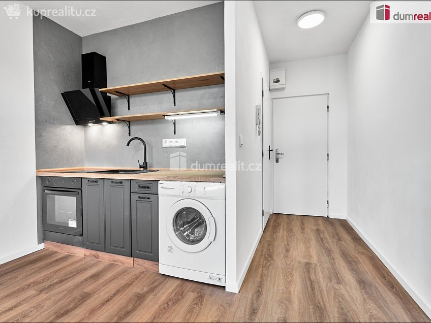 Prodej bytu 1+1 35 m^2 Požární, Karlovy Vary 