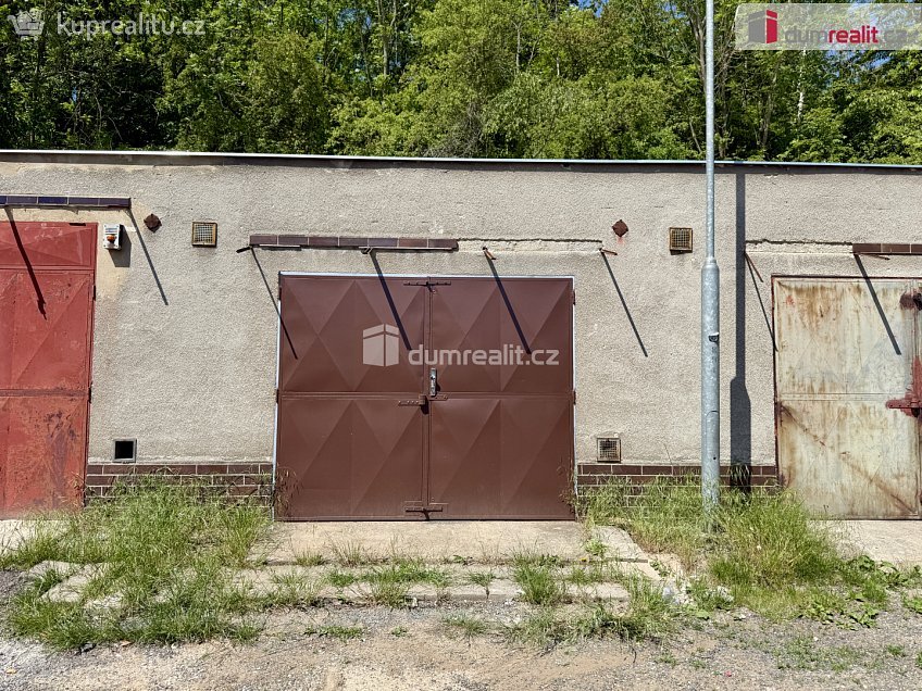 Pronájem  garáže 33 m^2 V Uličce, Kralupy nad Vltavou 