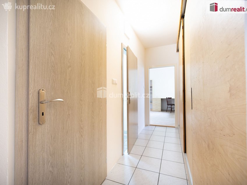 Pronájem bytu 3+1 79 m^2 J. Bendy, České Budějovice 