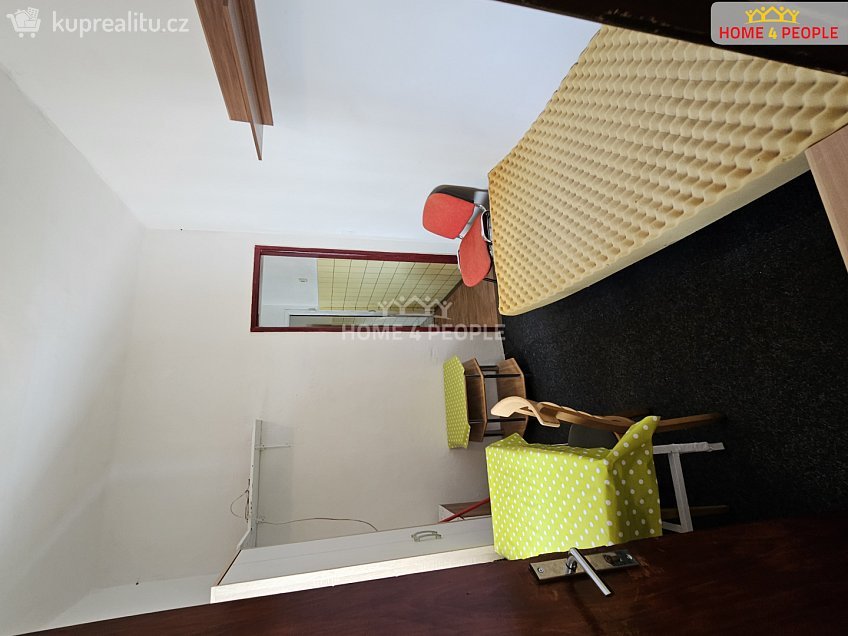 Pronájem bytu 1+1 28 m^2 Třebízského, Kladno 