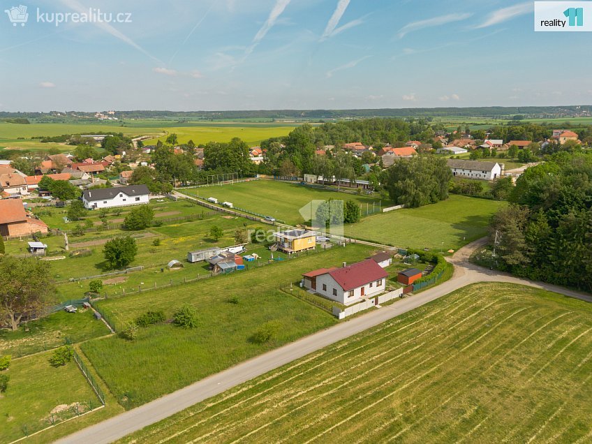 Pronájem  stavebního pozemku 1138 m^2 Jíkev, Jíkev 