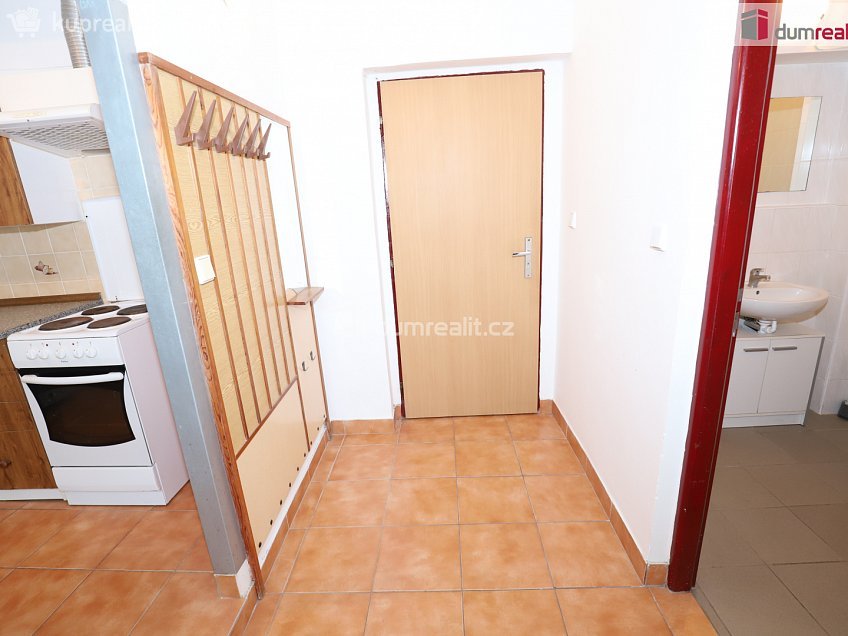 Pronájem bytu 1+kk 58 m^2 Karlovy Vary, Karlovy Vary 