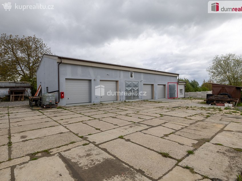 Pronájem  skladu 753 m^2 Hředle, Hředle 