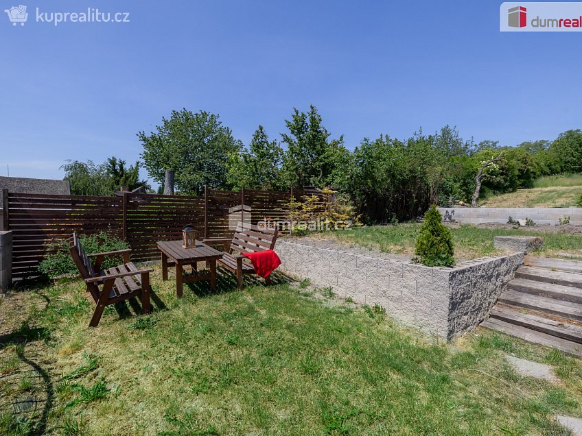 Prodej  rodinného domu 170 m^2 Třebusice, Třebusice 