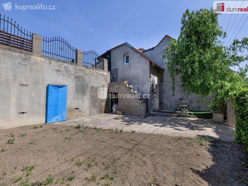 Prodej  rodinného domu 170 m^2 Třebusice, Třebusice 