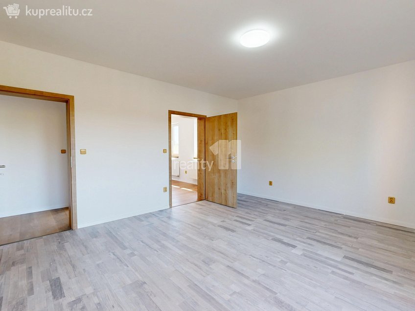 Pronájem bytu 3+kk 80 m^2 Senožaty, Senožaty 