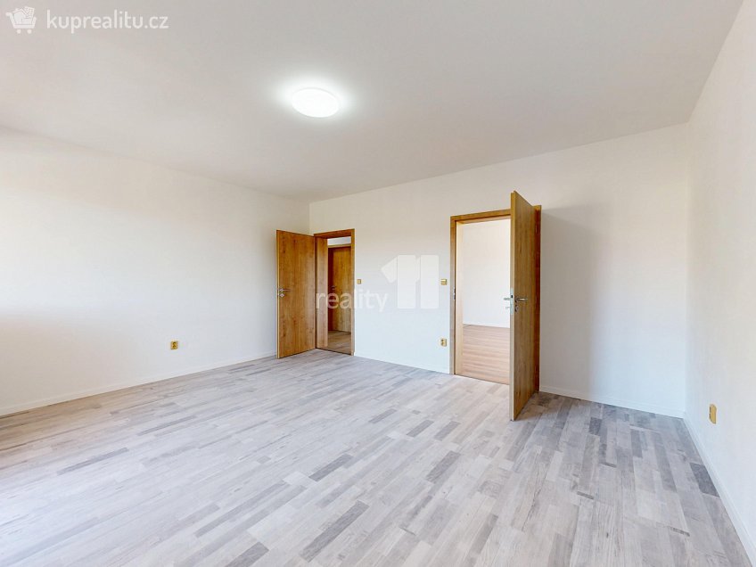 Pronájem bytu 3+kk 80 m^2 Senožaty, Senožaty 