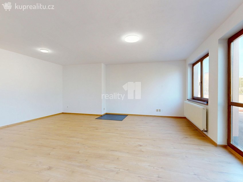Pronájem bytu 4+kk 170 m^2 Senožaty, Senožaty 