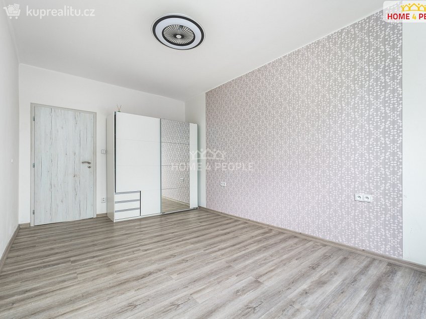 Pronájem bytu 2+kk 50 m^2 Sídliště, Lysá nad Labem 