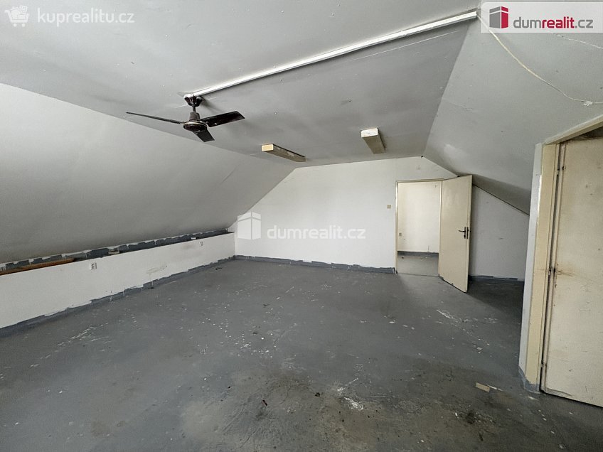 Prodej  výrobních prostor 260 m^2 Lešetice, Lešetice 