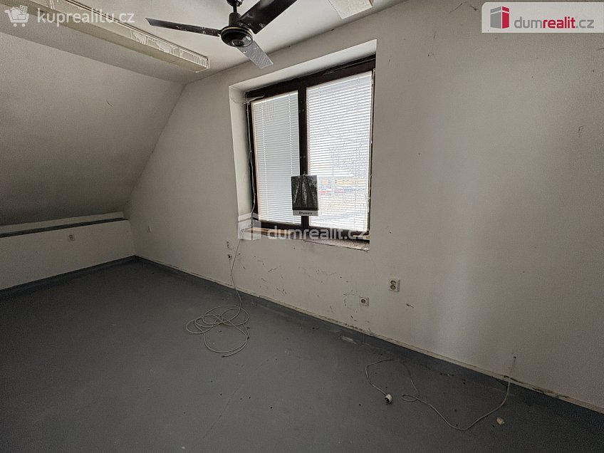 Prodej  výrobních prostor 260 m^2 Lešetice, Lešetice 
