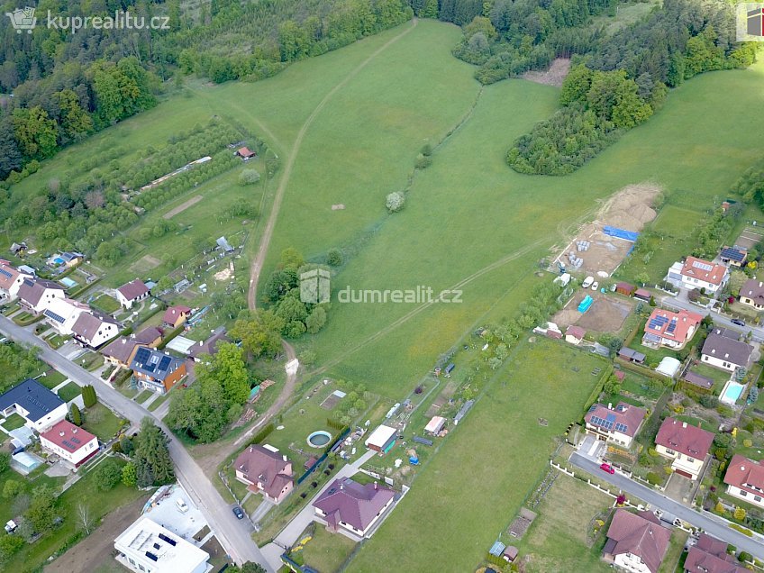Prodej  stavebního pozemku 6468 m^2 Slavičín, Slavičín 