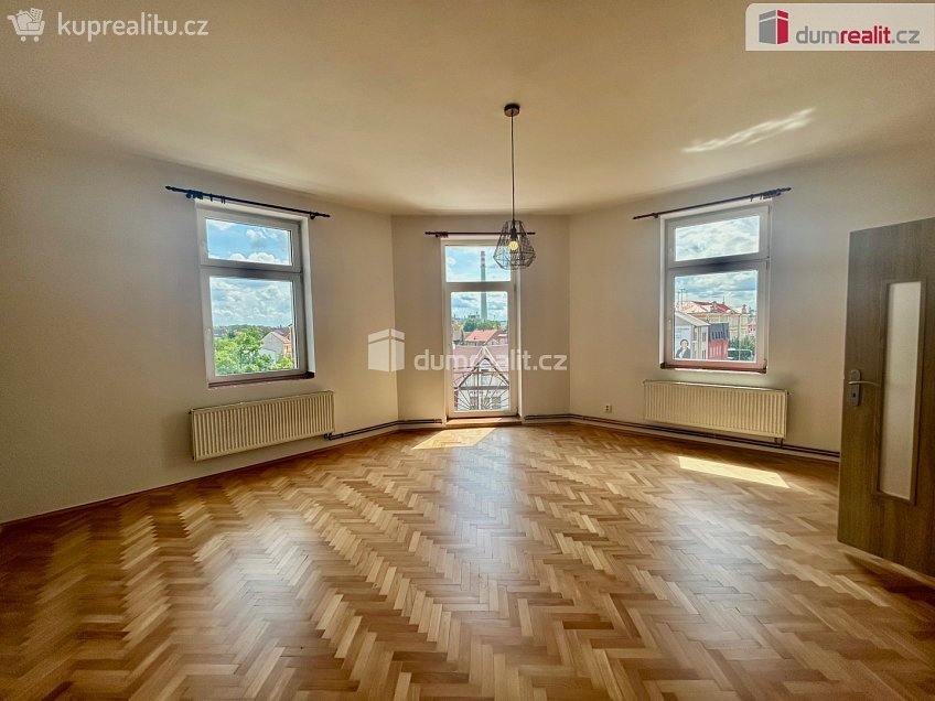 Pronájem bytu 2+1 86 m^2 Ovčárecká, Kolín 