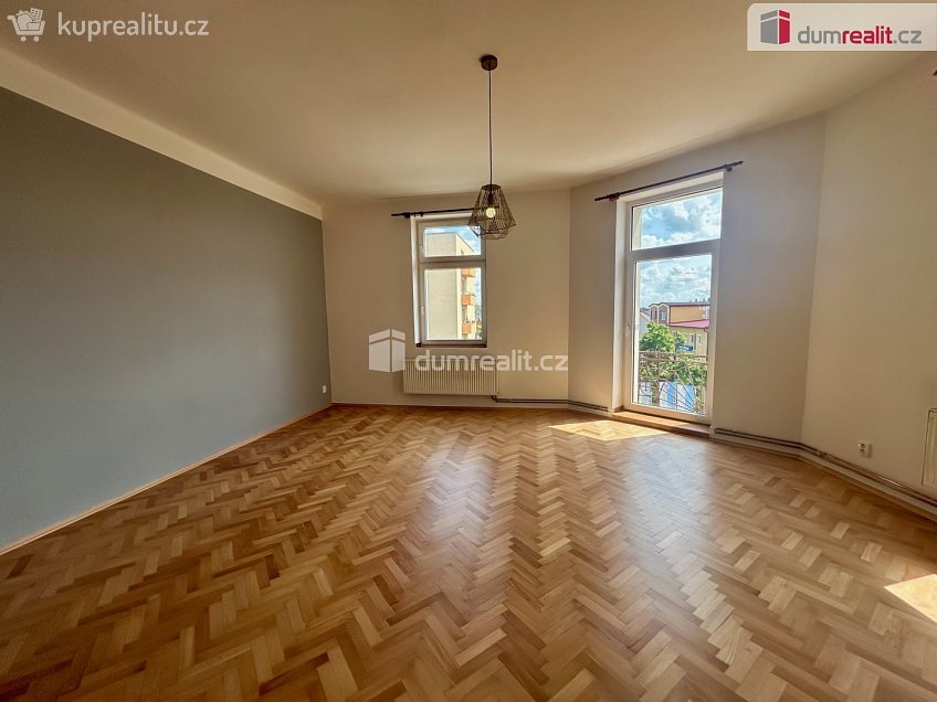 Pronájem bytu 2+1 86 m^2 Ovčárecká, Kolín 