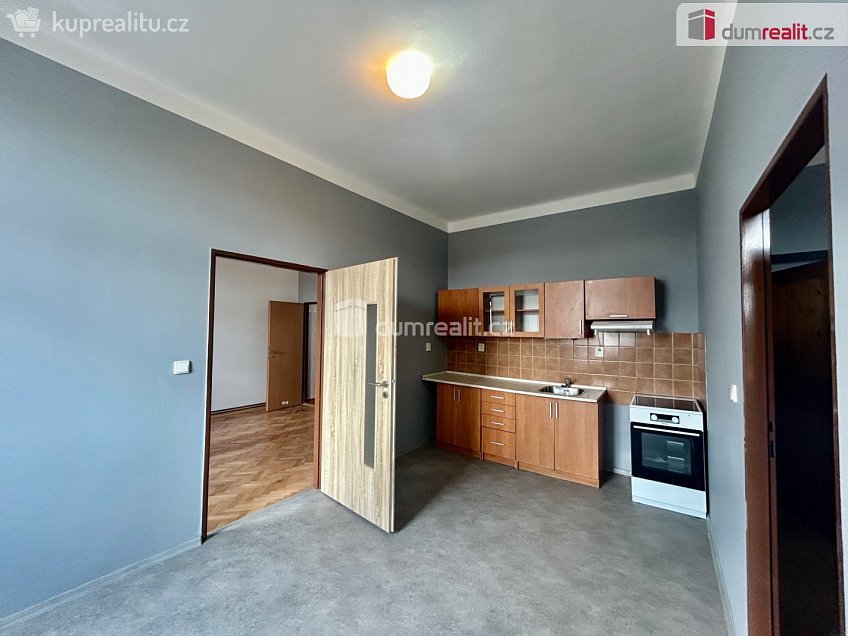 Pronájem bytu 2+1 86 m^2 Ovčárecká, Kolín 
