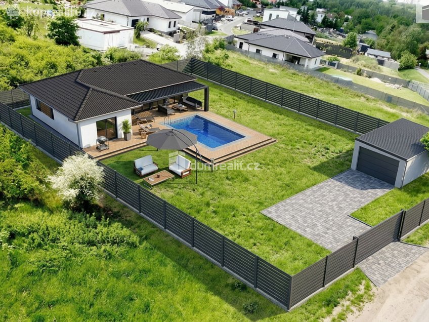 Prodej  stavebního pozemku 1085 m^2 Šípková, Otvice 