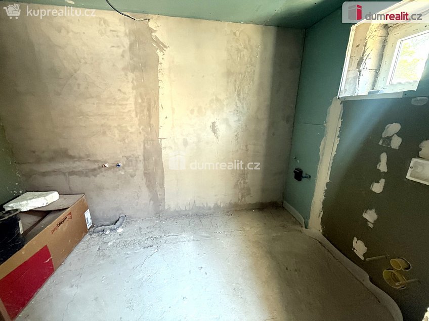 Prodej  rodinného domu 100 m^2 Závodí, Nivnice 