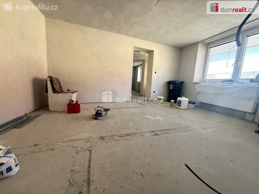Prodej  rodinného domu 100 m^2 Závodí, Nivnice 