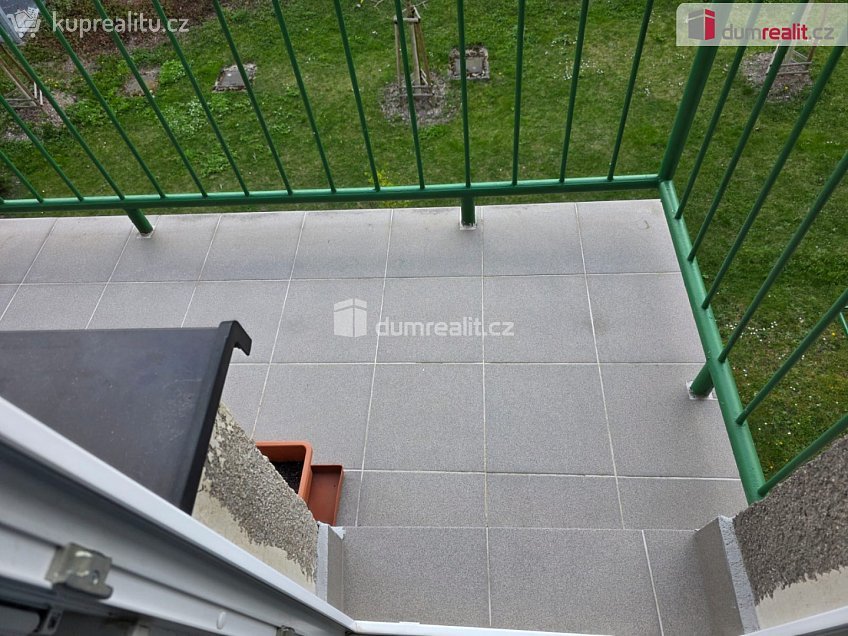 Pronájem bytu 2+1 63 m^2 Školská čtvrť, Frenštát pod Radhoštěm 