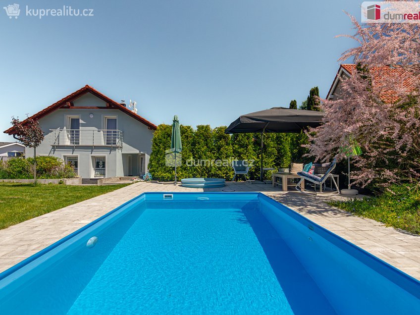 Prodej  rodinného domu 135 m^2 Zalomená, Jenišov 
