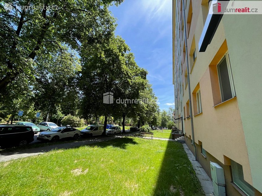 Prodej bytu 2+1 58 m^2 náměstí Družby, Ostrava 