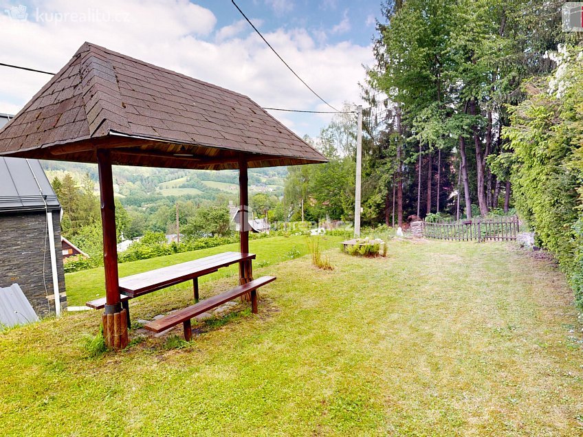 Prodej  chaty 100 m^2 Morávka, Morávka 