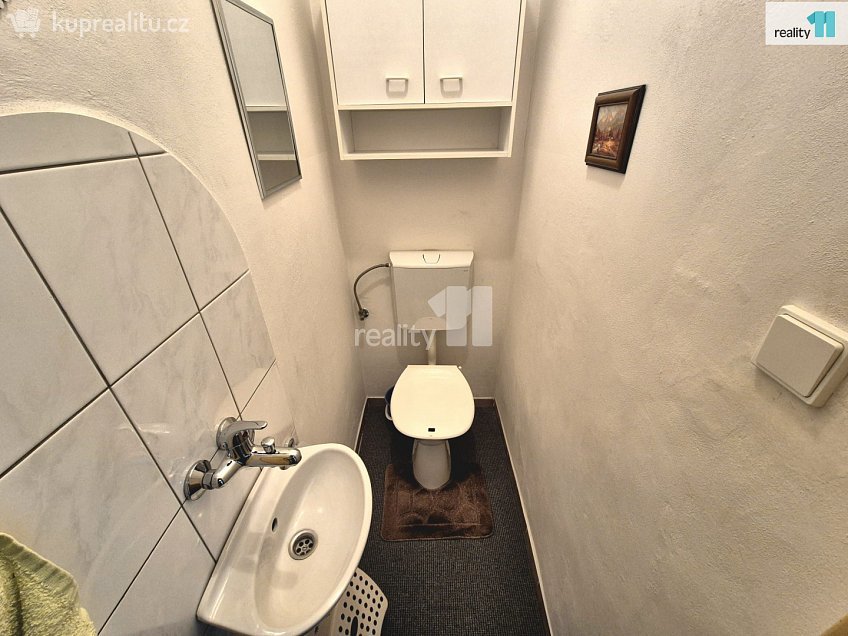 Prodej  rodinného domu 145 m^2 Republikánská, Aš 