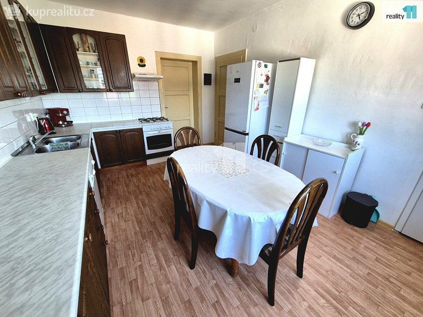 Prodej  rodinného domu 145 m^2 Republikánská, Aš 