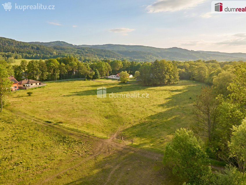Prodej  stavebního pozemku 23921 m^2 Hroznětín, Hroznětín 