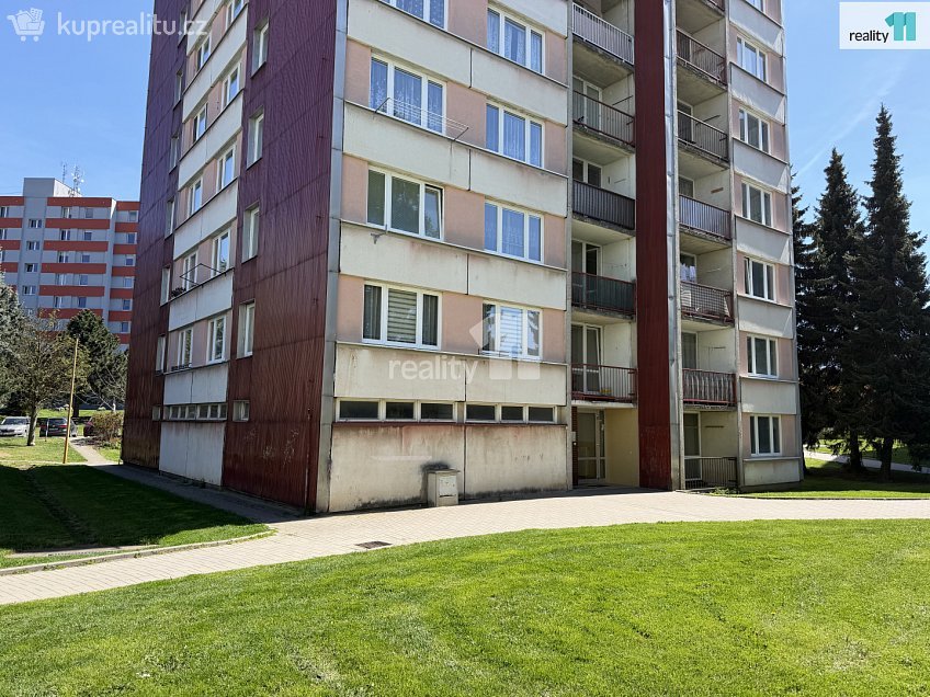 Prodej bytu 4+1 77 m^2 Lužická, Humpolec 