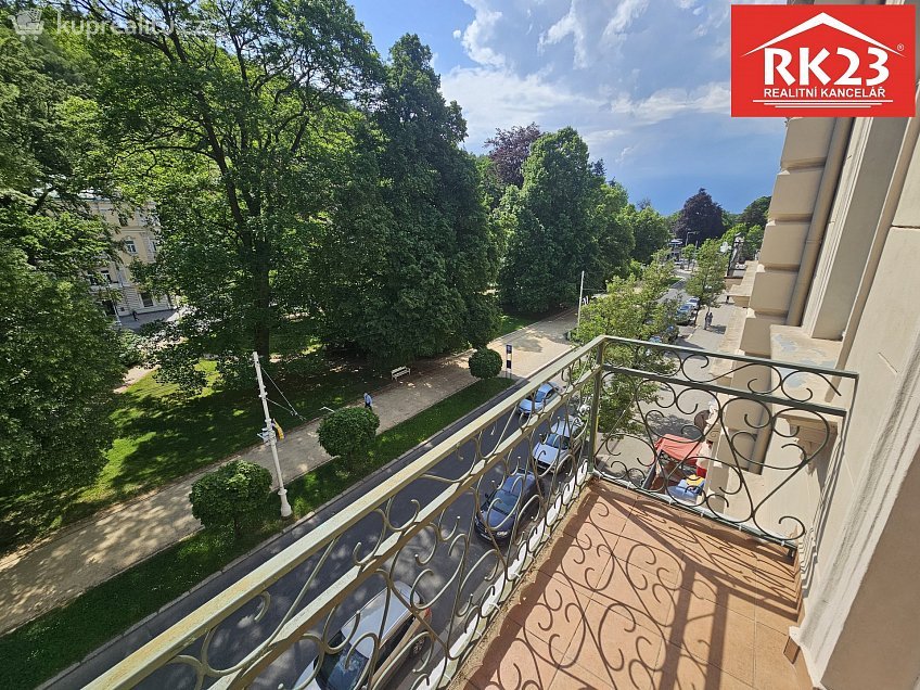 Prodej bytu 2+1 72 m^2 Hlavní třída 159, Mariánské Lázně 
