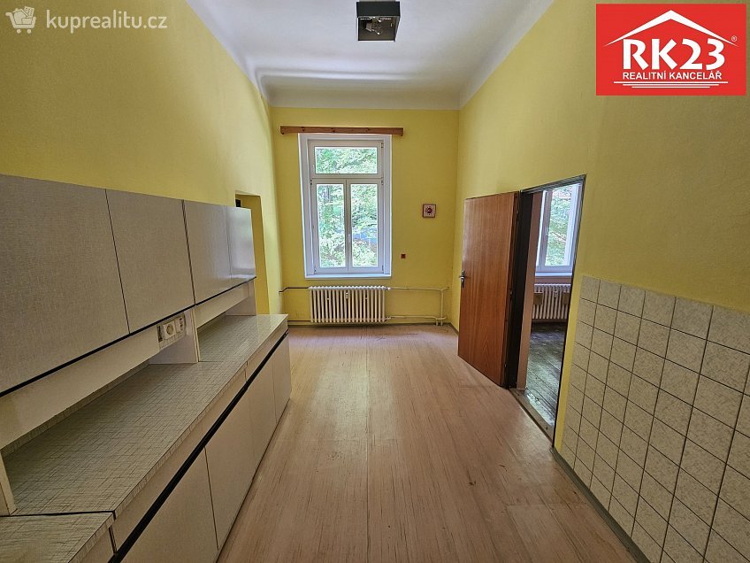 Prodej bytu 2+1 72 m^2 Hlavní třída 159, Mariánské Lázně 