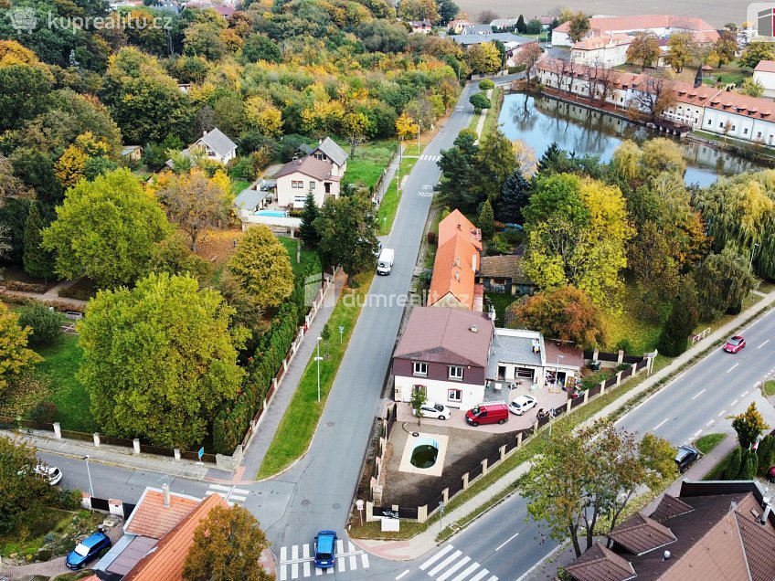 Pronájem bytu 3+kk 98 m^2 Bártlova, Praha 20 