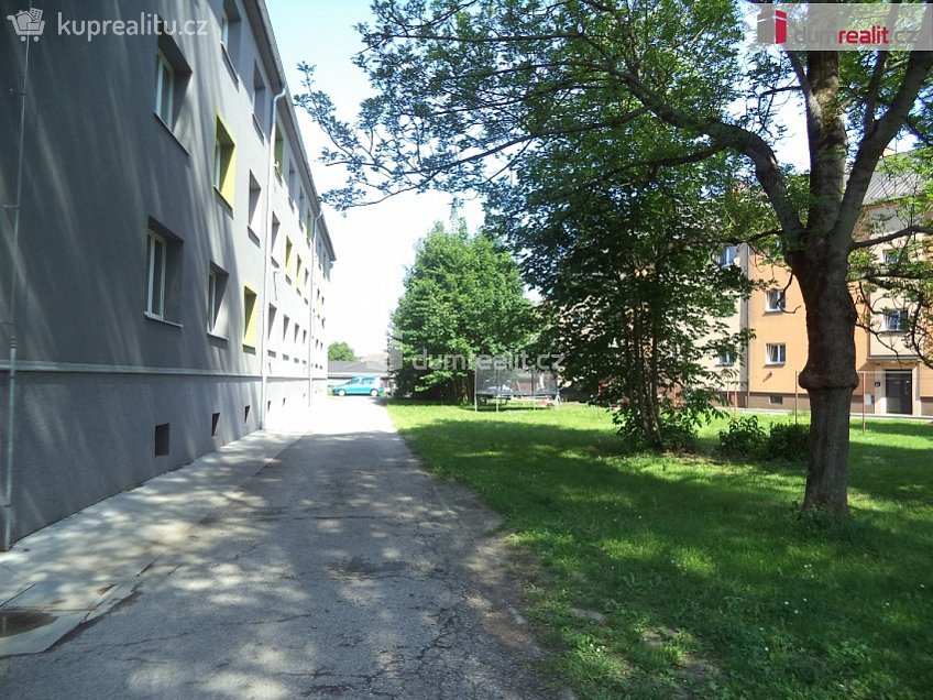 Prodej bytu 2+1 58 m^2 Frýdecká, Vratimov 