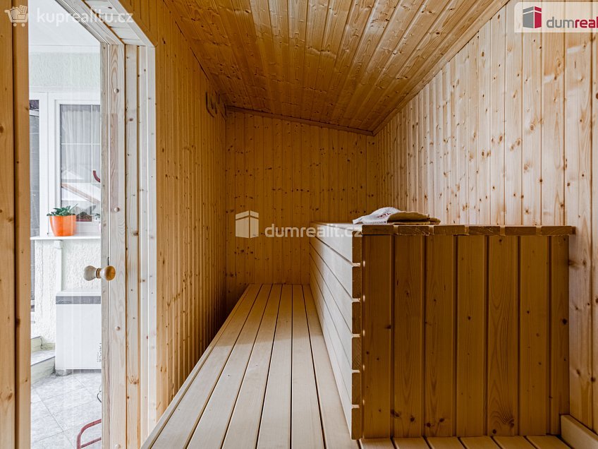 Prodej  rodinného domu 260 m^2 Kyselka, Kyselka 
