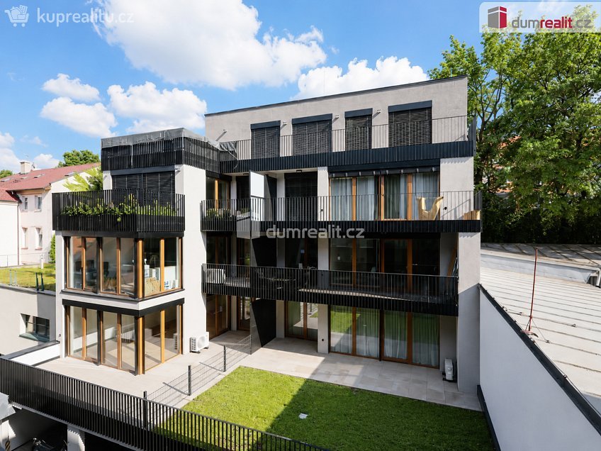 Pronájem bytu 2+kk 60 m^2 Bělohorská, Praha 6 