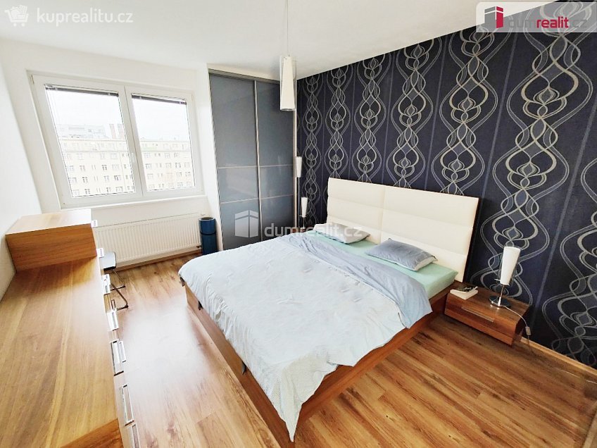 Pronájem bytu 2+kk 64 m^2 Kovářská, Praha 9 