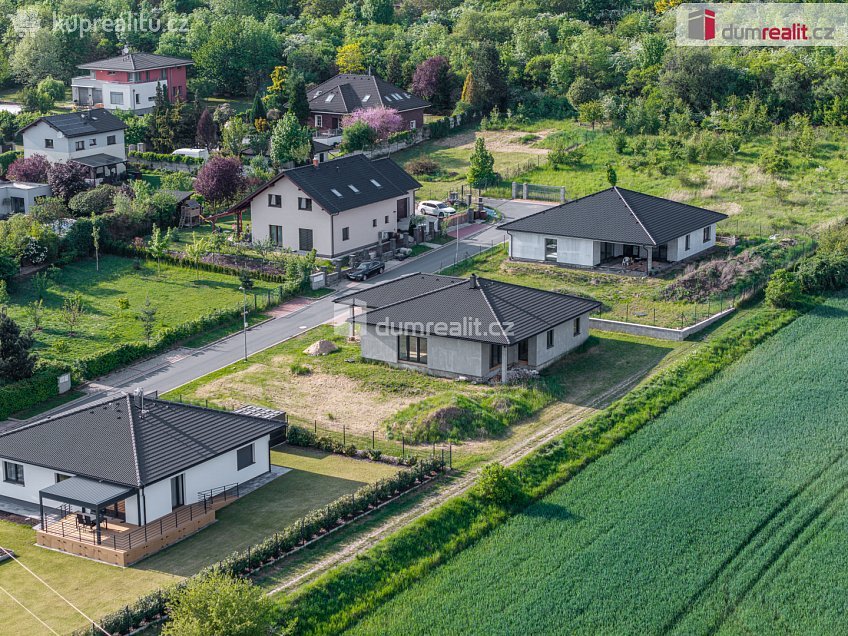 Prodej  rodinného domu 218 m^2 Vojenova, Kralupy nad Vltavou 