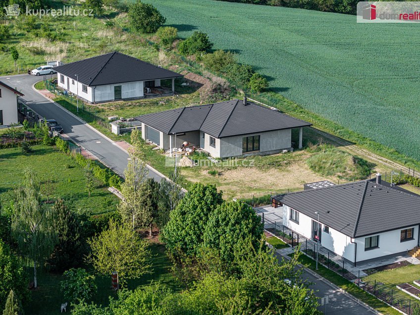 Prodej  rodinného domu 218 m^2 Vojenova, Kralupy nad Vltavou 