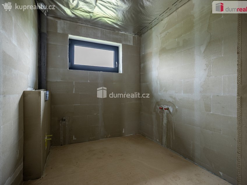 Prodej  rodinného domu 218 m^2 Vojenova, Kralupy nad Vltavou 