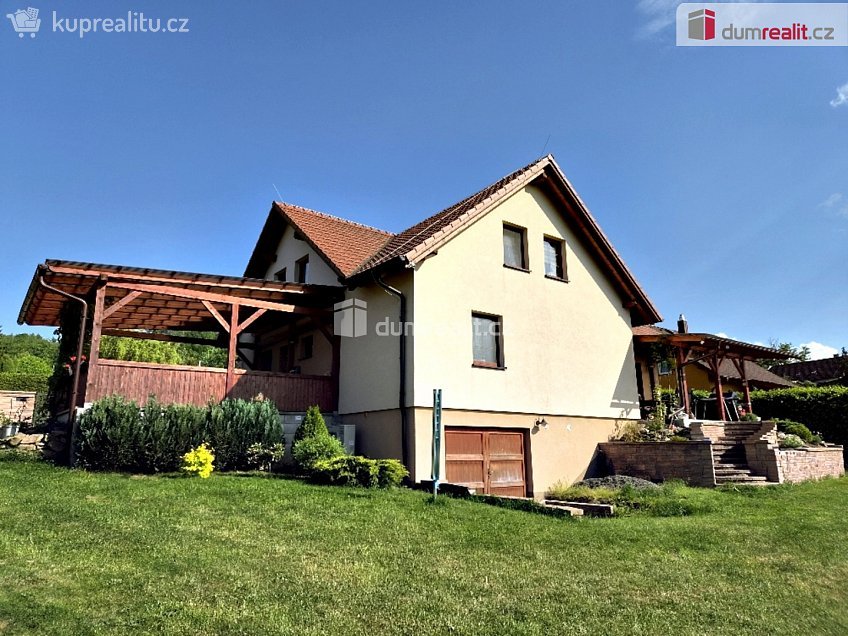 Prodej  rodinného domu 267 m^2 Pařezov, Pařezov 