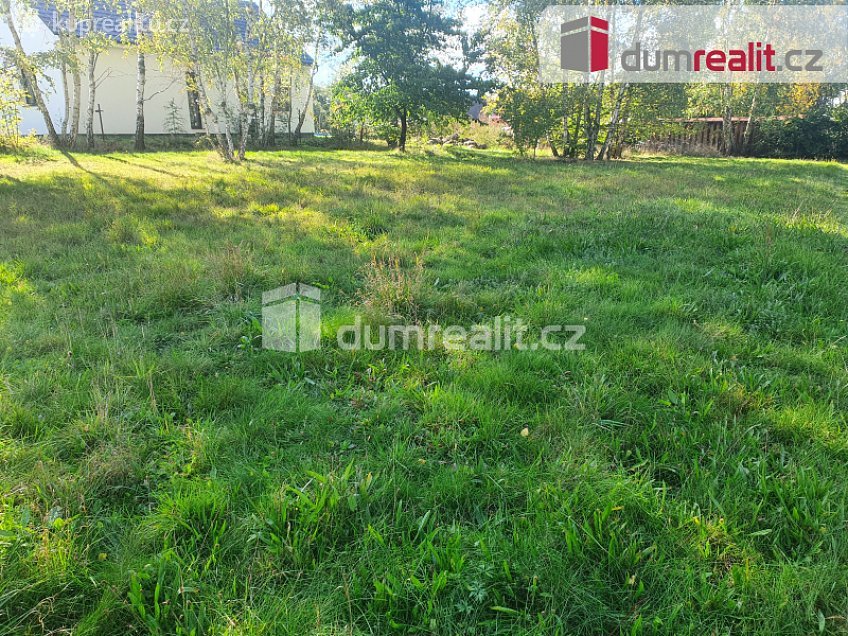 Prodej  stavebního pozemku 1197 m^2 Arnoltice, Arnoltice 