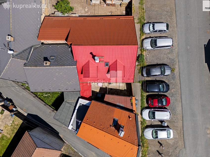 Prodej  rodinného domu 56 m^2 Poustka, Kostelec nad Černými lesy 