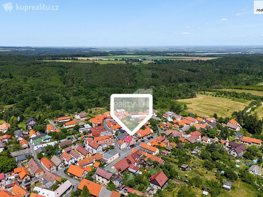 Prodej  rodinného domu 56 m^2 Poustka, Kostelec nad Černými lesy 