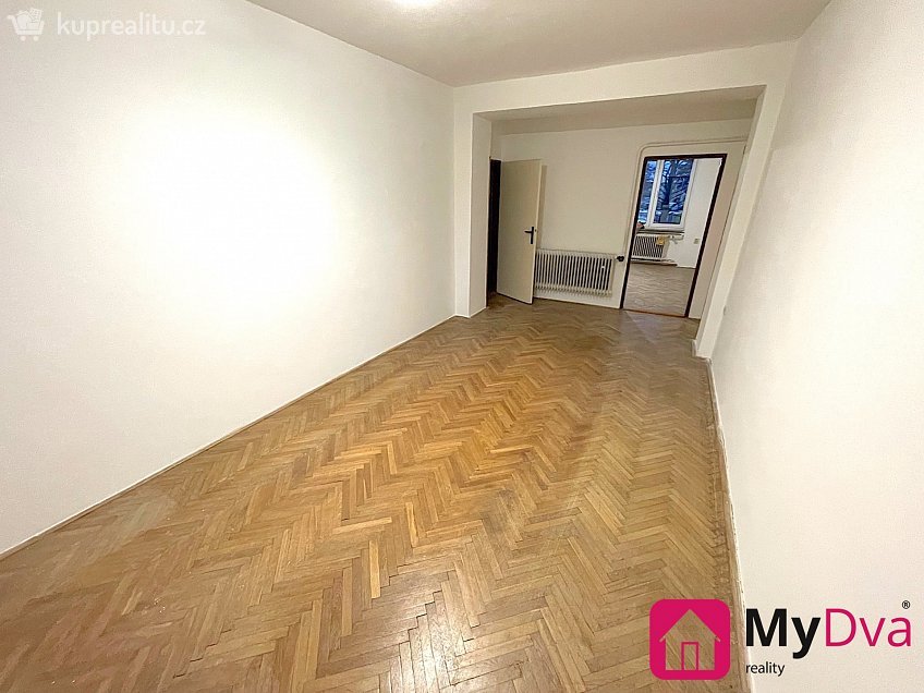 Pronájem bytu 3+1 74 m^2 Jana Žižky, Telč 