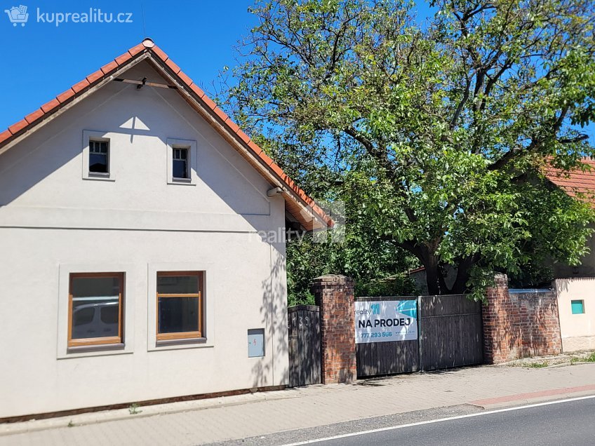 Prodej  chalupy 75 m^2 Pečecká, Pečky 