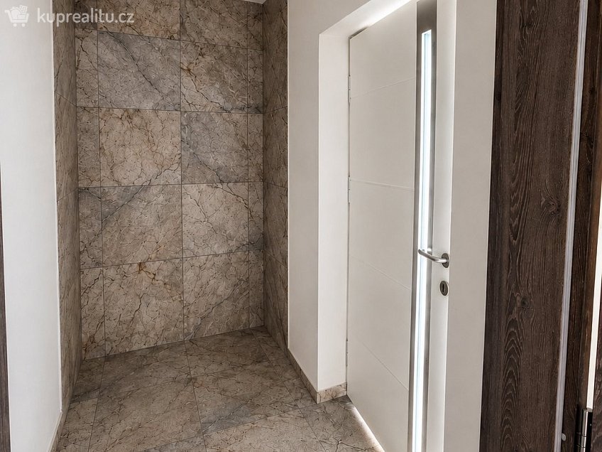 Pronájem bytu 2+kk 62 m^2 Moravské Budějovice, Moravské Budějovice 