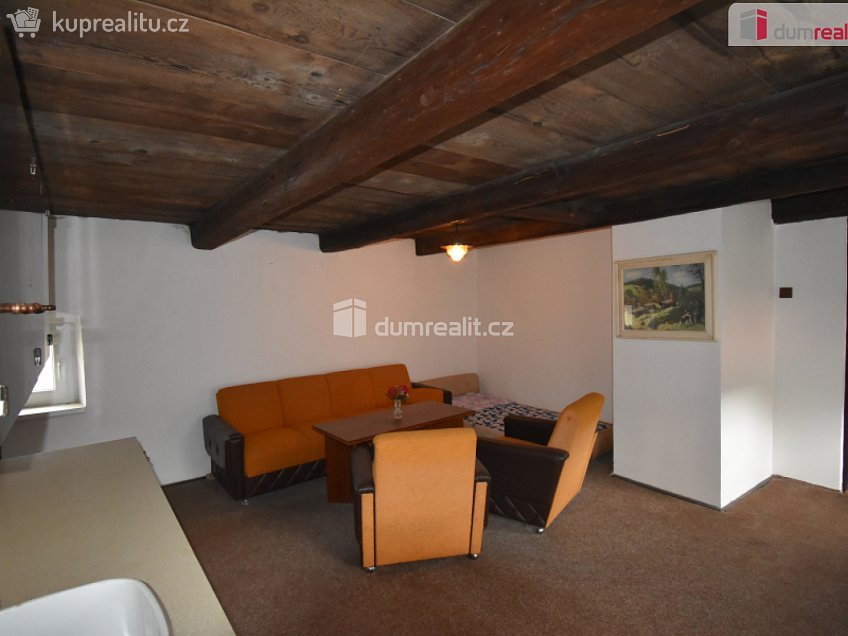 Pronájem  komerční reality 596 m^2 Chbany, Chbany 
