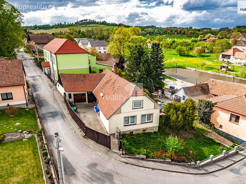 Prodej  rodinného domu 87 m^2 Pavlínov, Pavlínov 